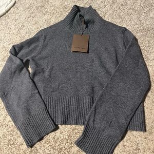 Gentle Herd Gray Women's Sweater